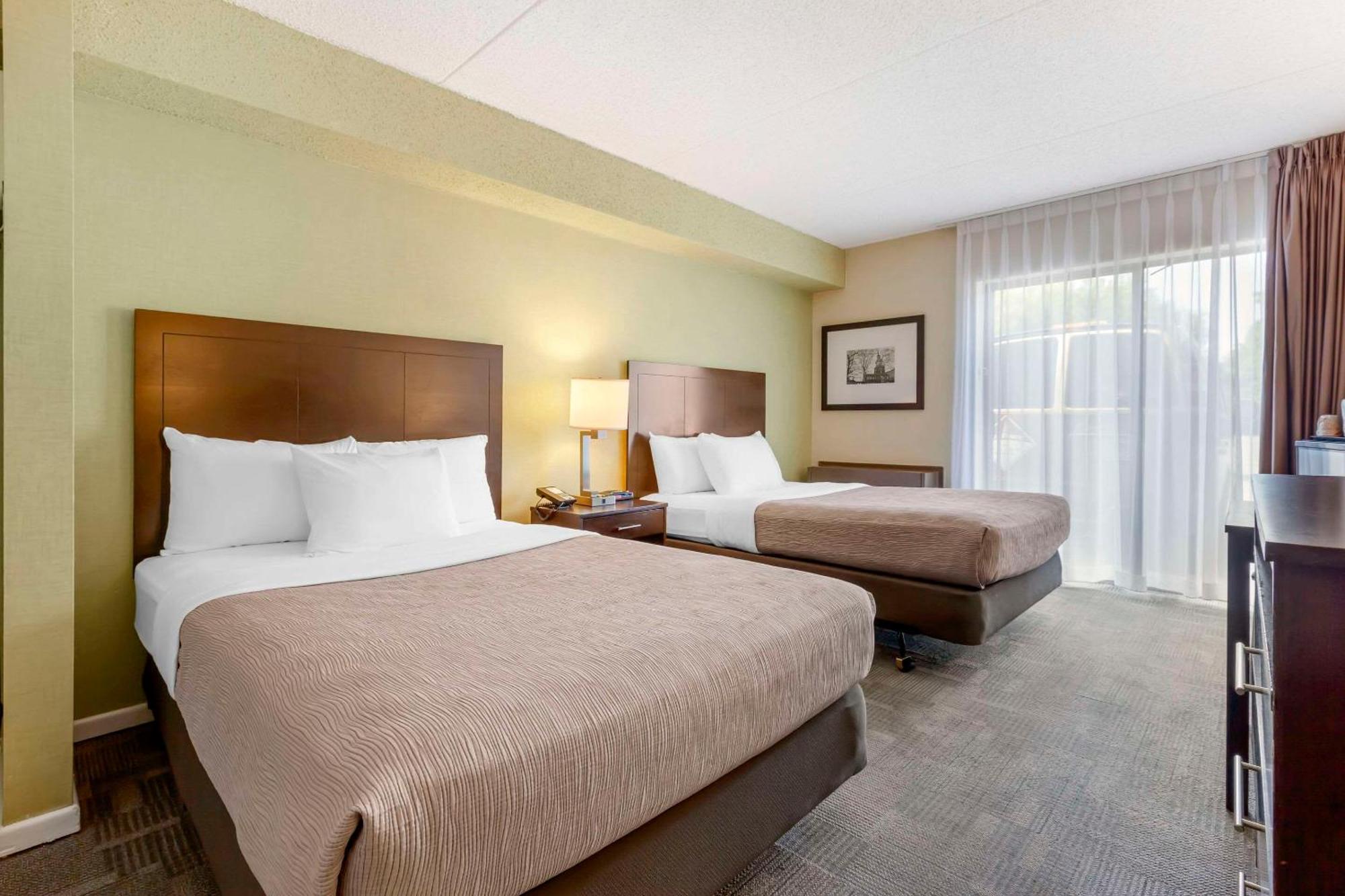 Quality Inn Peterborough Exterior photo